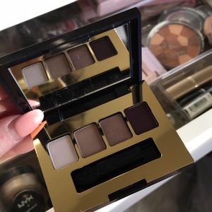 Estée Lauder eyeshadow
